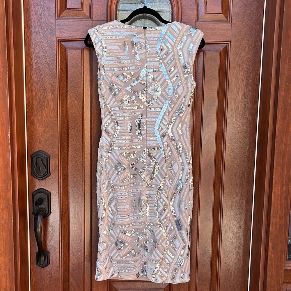 Cache Blush And Silver Sequin Geometric Design Ev… - image 5